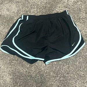 WOMENS NIKE SHORTS